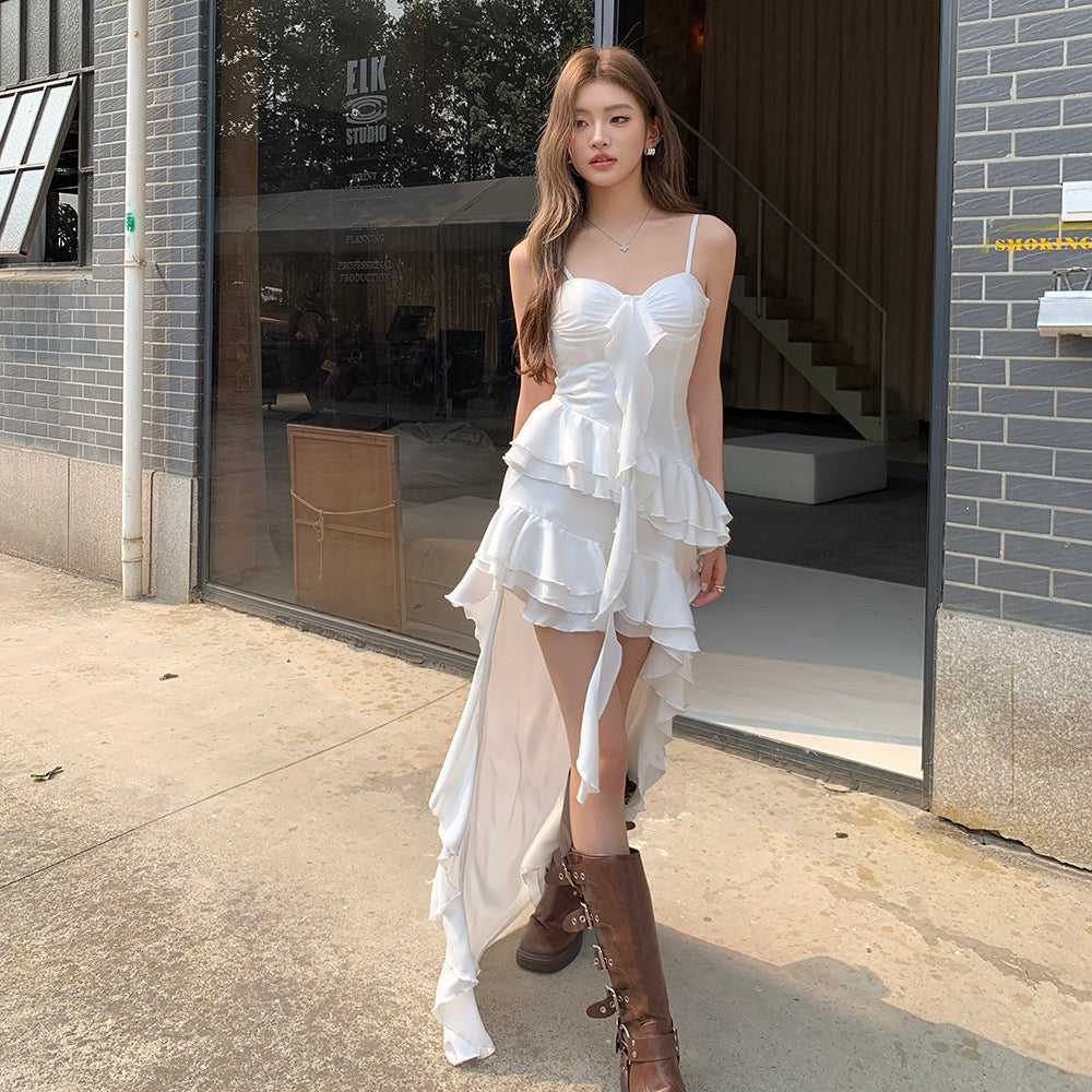 不規則荷葉邊吊帶裙