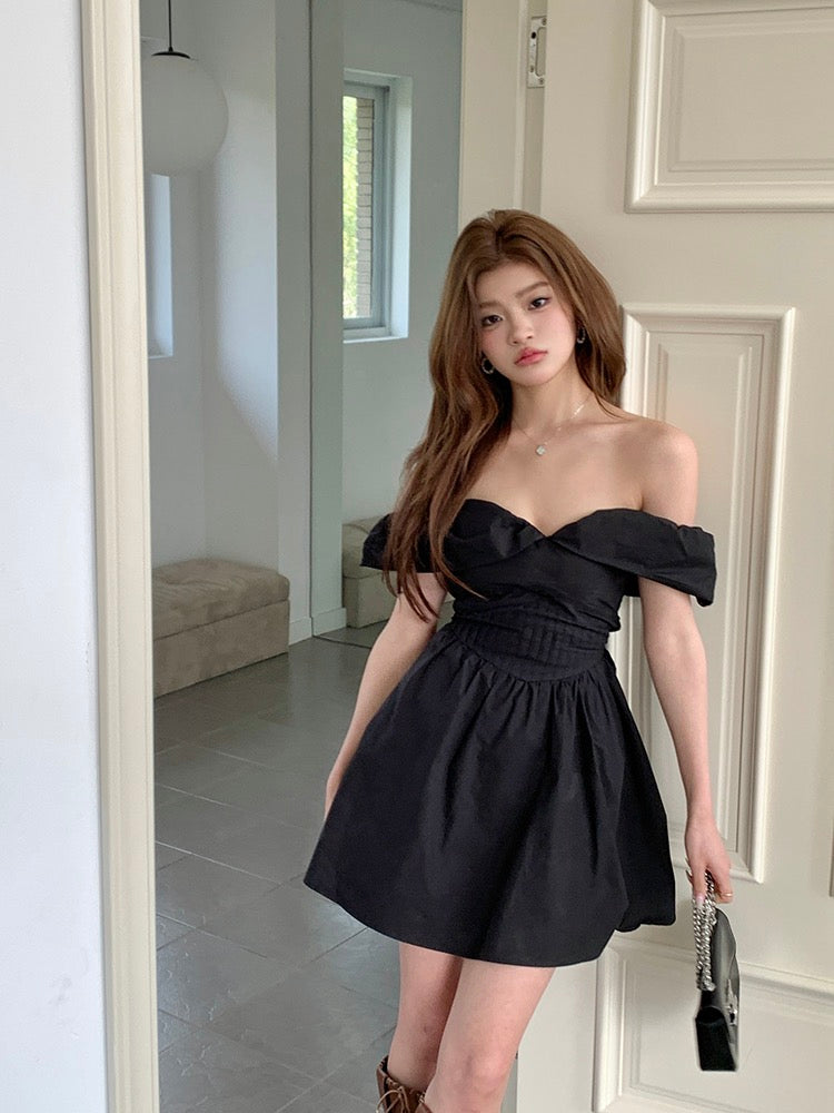 法式一字肩蓬蓬連身裙