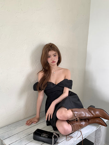 法式一字肩蓬蓬連身裙