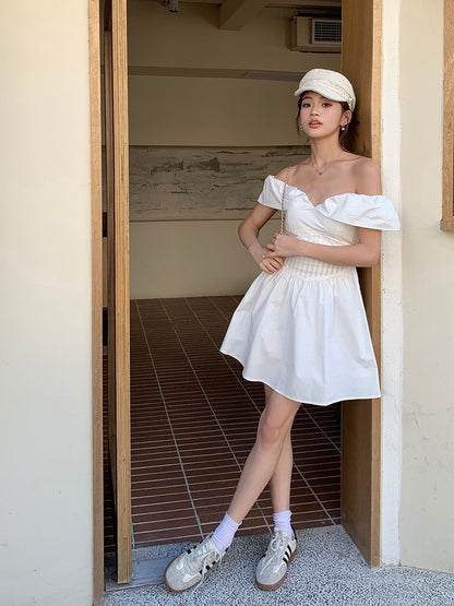 法式一字肩蓬蓬連身裙