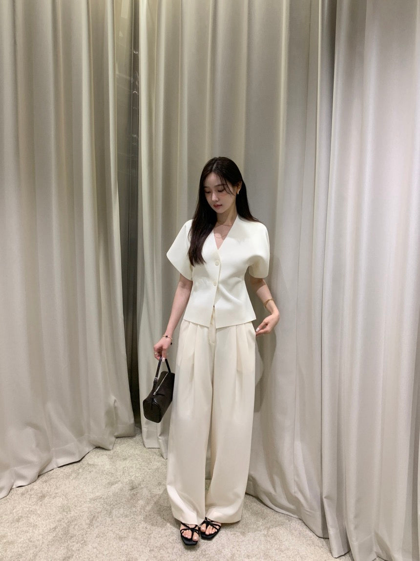 Minimalist V-Neck Knit Cardigan