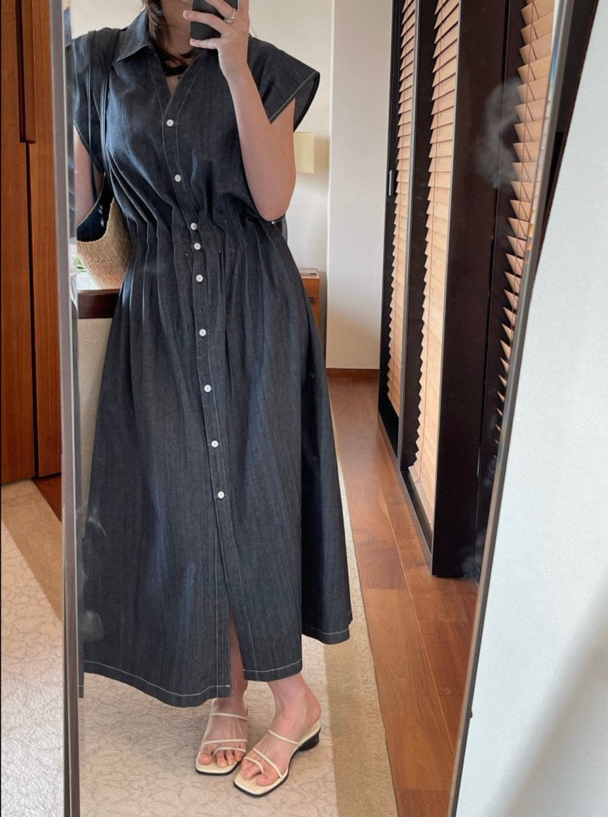 翻領掐腰連身裙