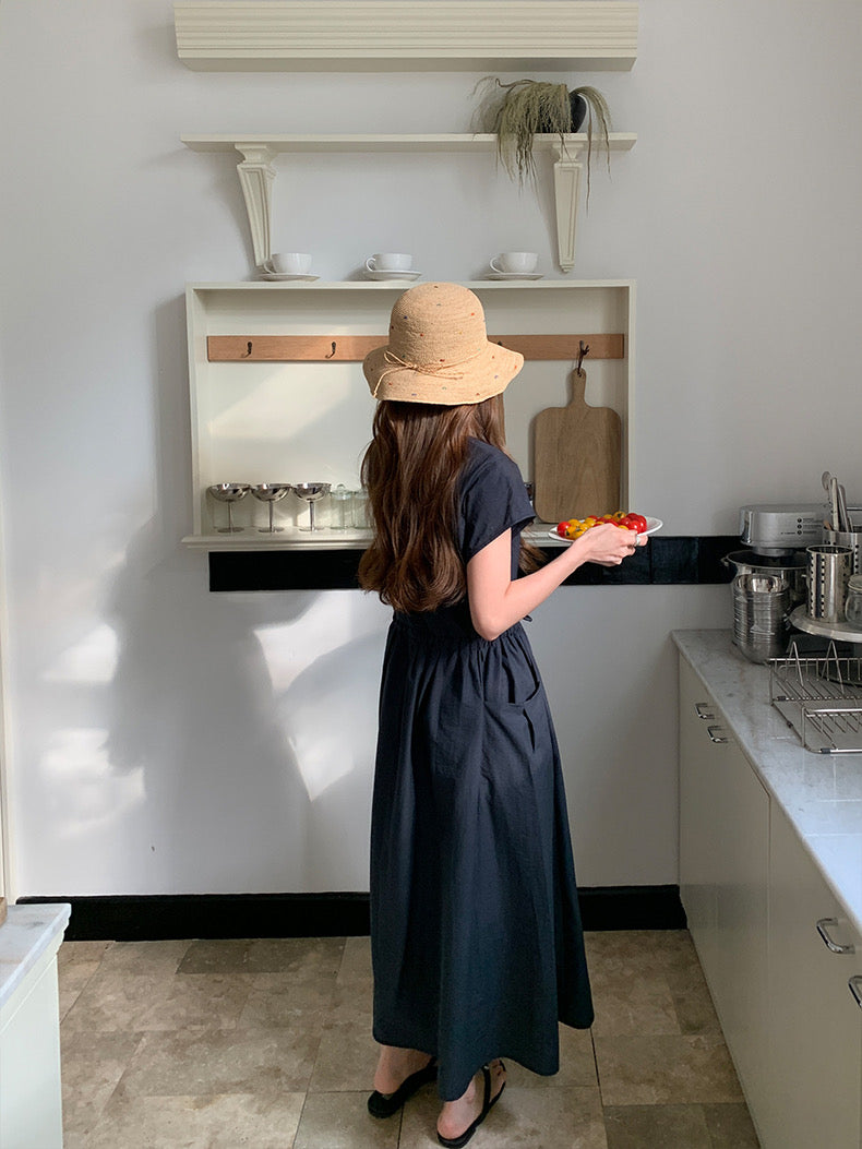 系帶收腰寬鬆大口袋連身裙