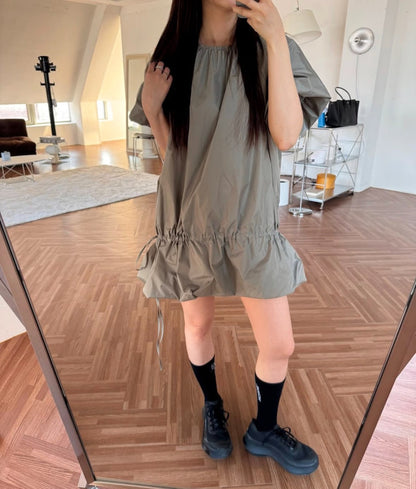 円襟ドローストリングタイバルーンスカート