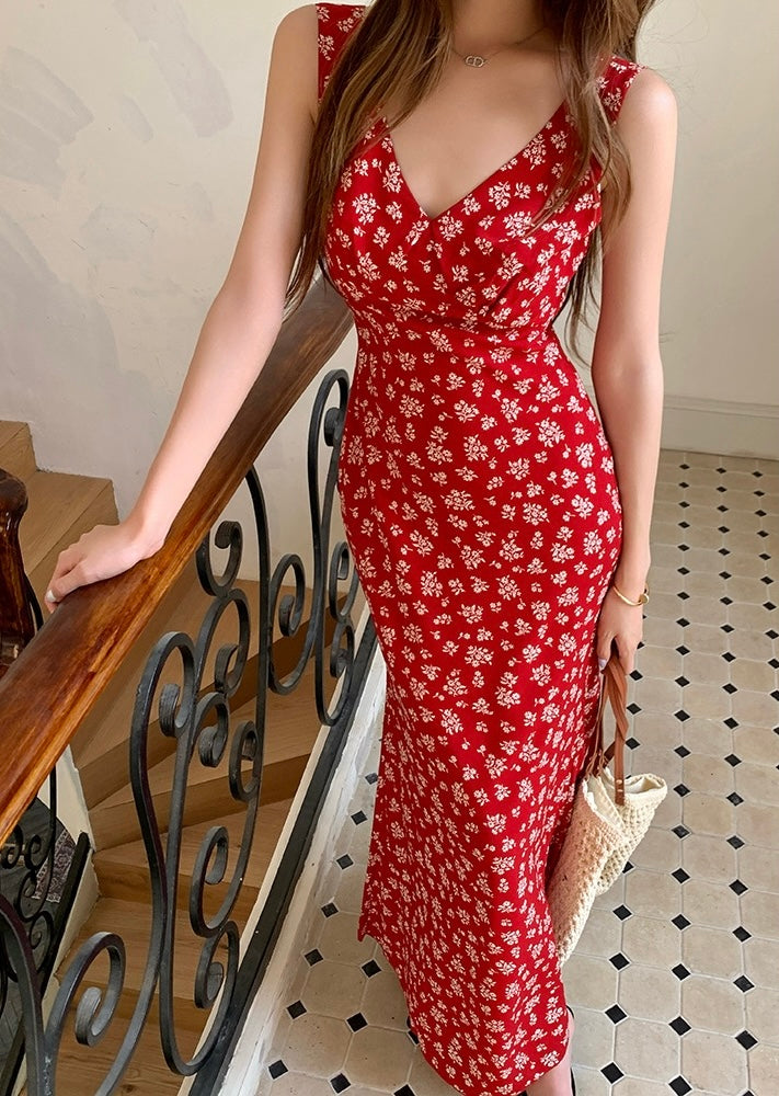 V-neck Floral Print Bodycon Dress with a Cinched Waist