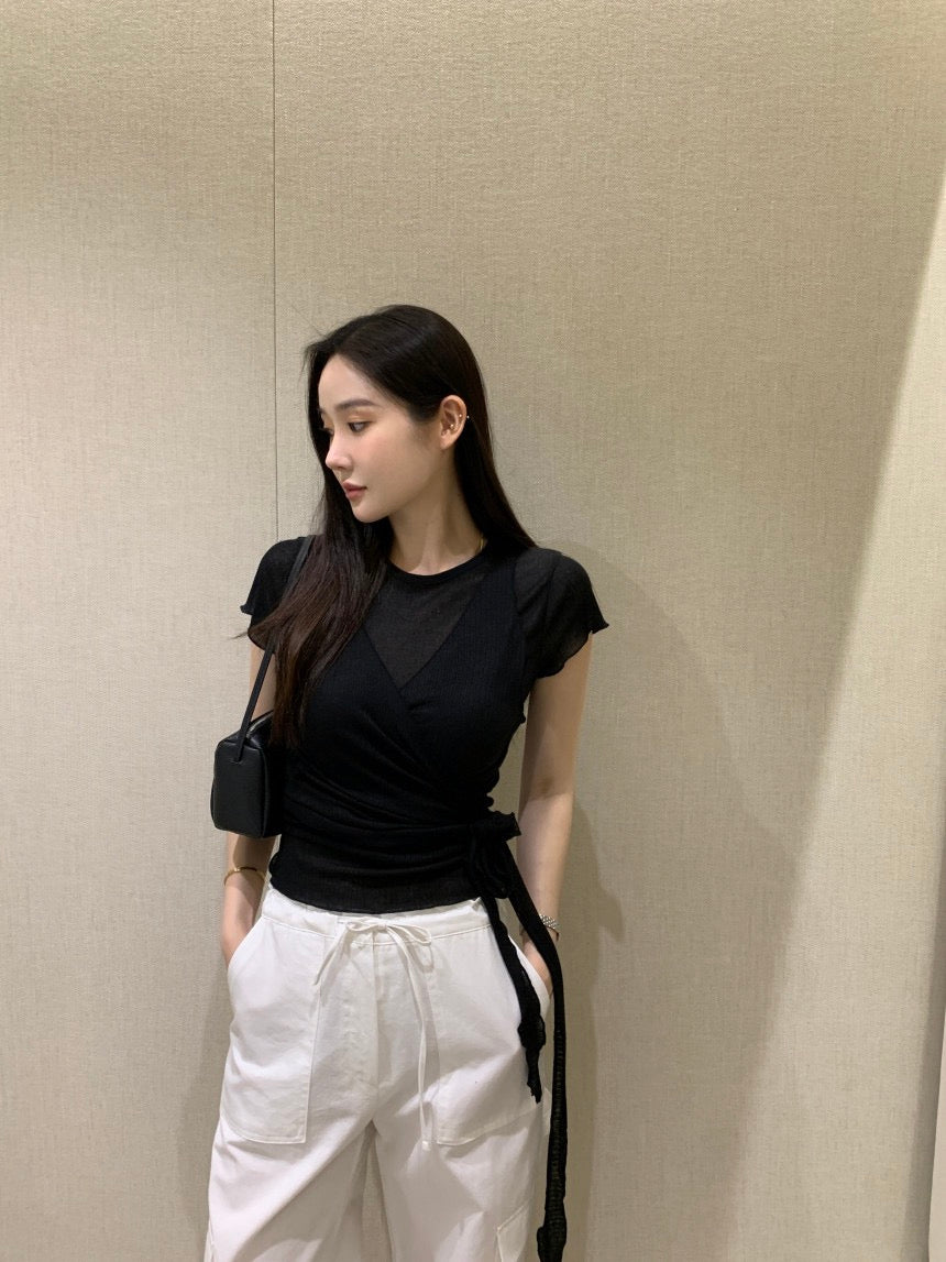 卷邊短袖+背心繫帶兩件套