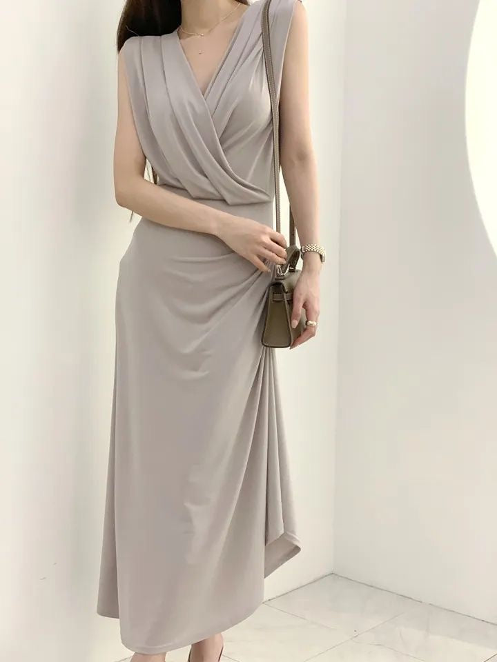 V領褶皺背心連身裙