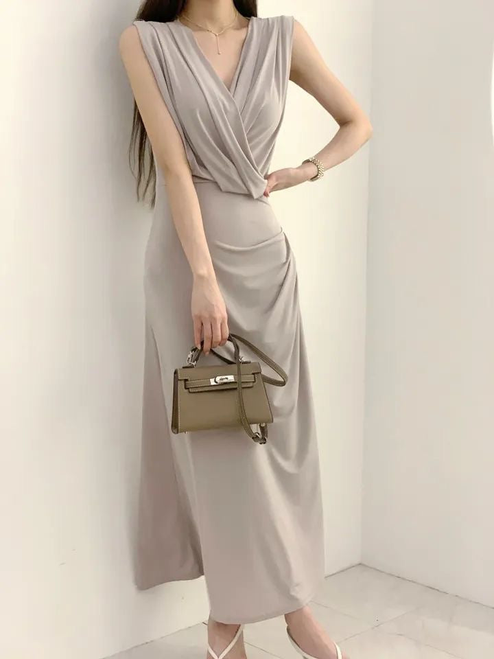 V領褶皺背心連身裙