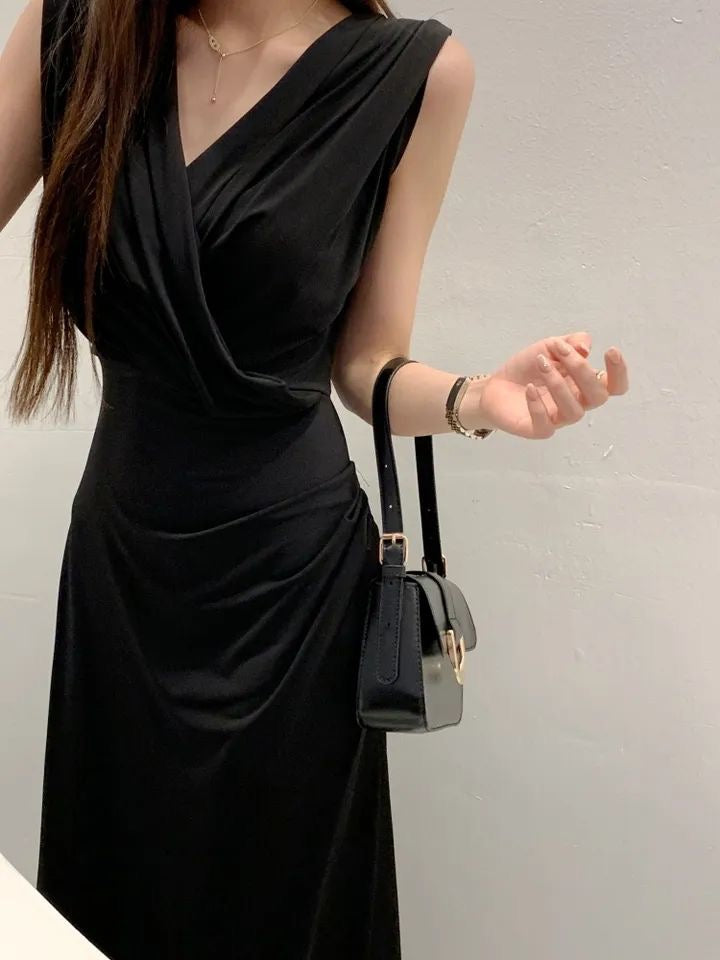 V領褶皺背心連身裙