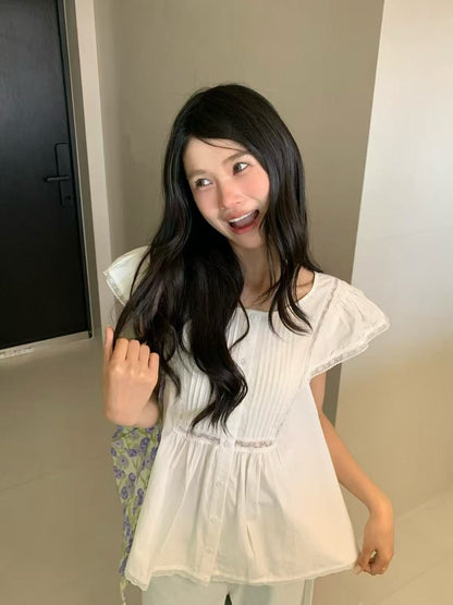 蕾絲拼接飛飛袖壓褶恤衫