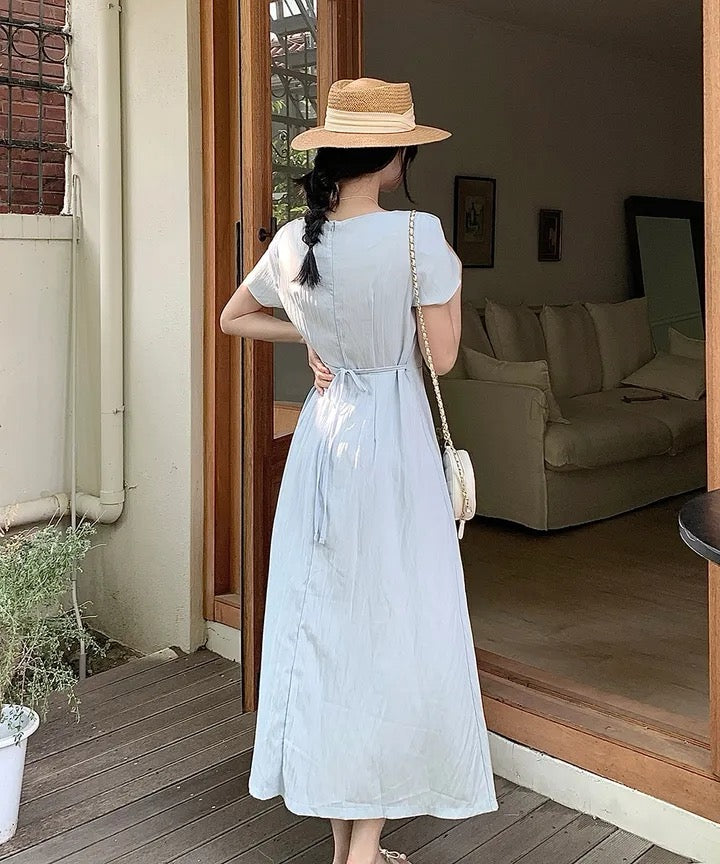 花びら袖リボン付きワンピース