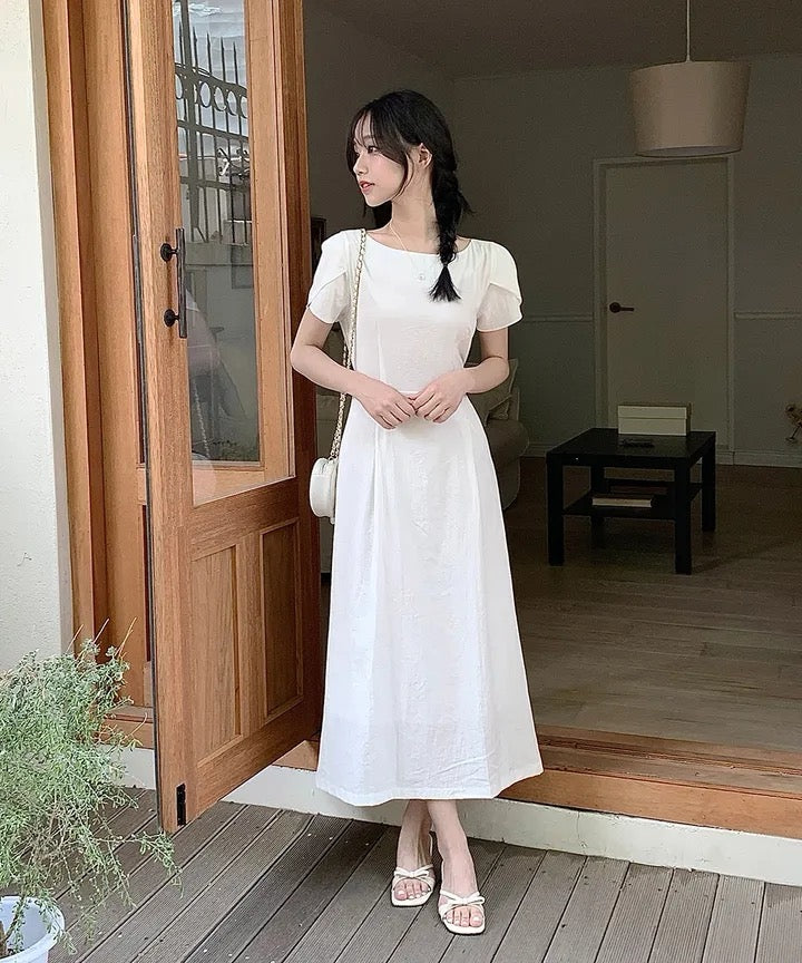 花びら袖リボン付きワンピース