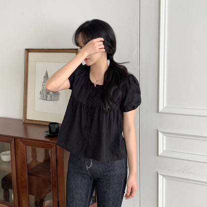 泡泡袖包扣恤衫