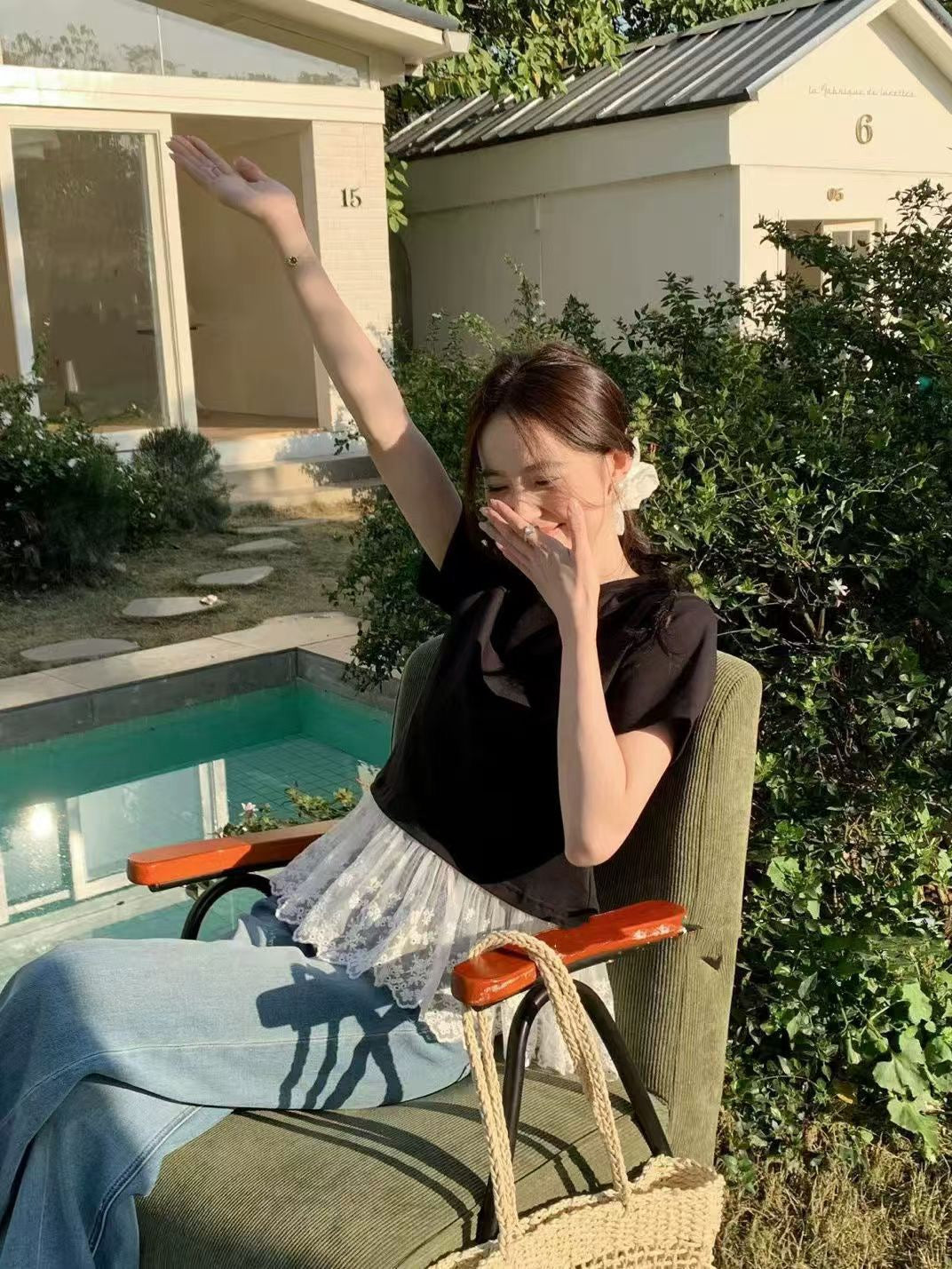 バレエ風レース切り替え半袖