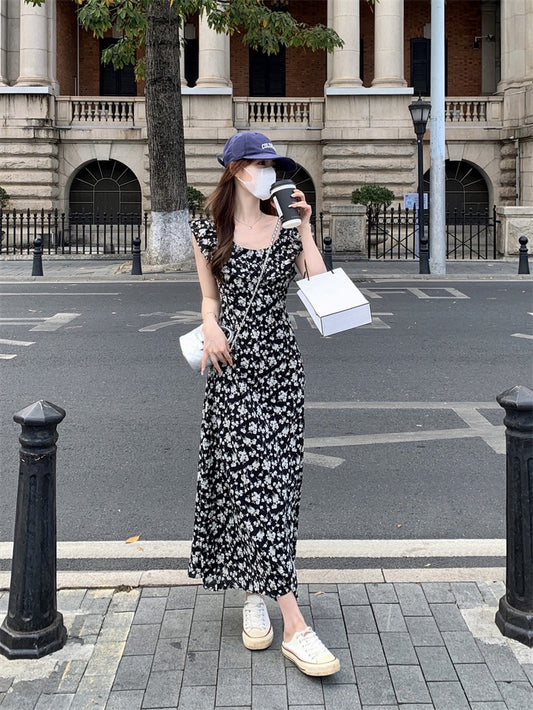 Vintage Floral Ruffle Dress