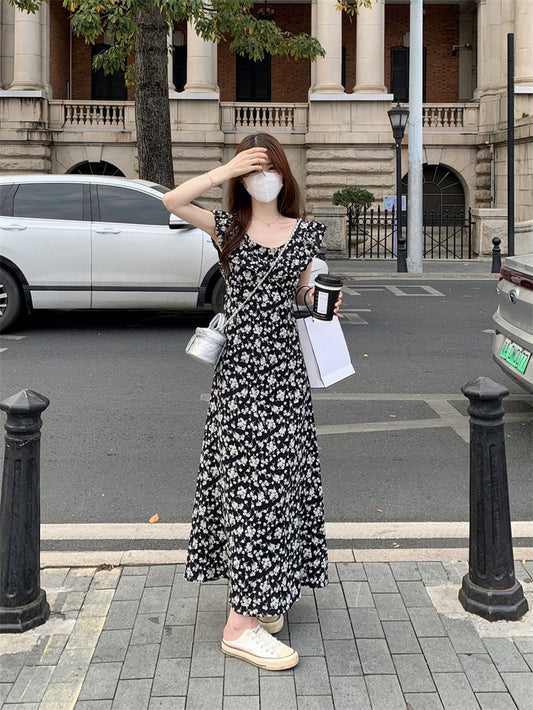 復古碎花荷葉邊連身裙