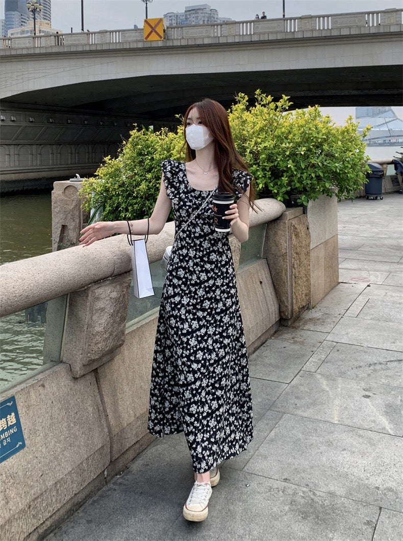 復古碎花荷葉邊連身裙