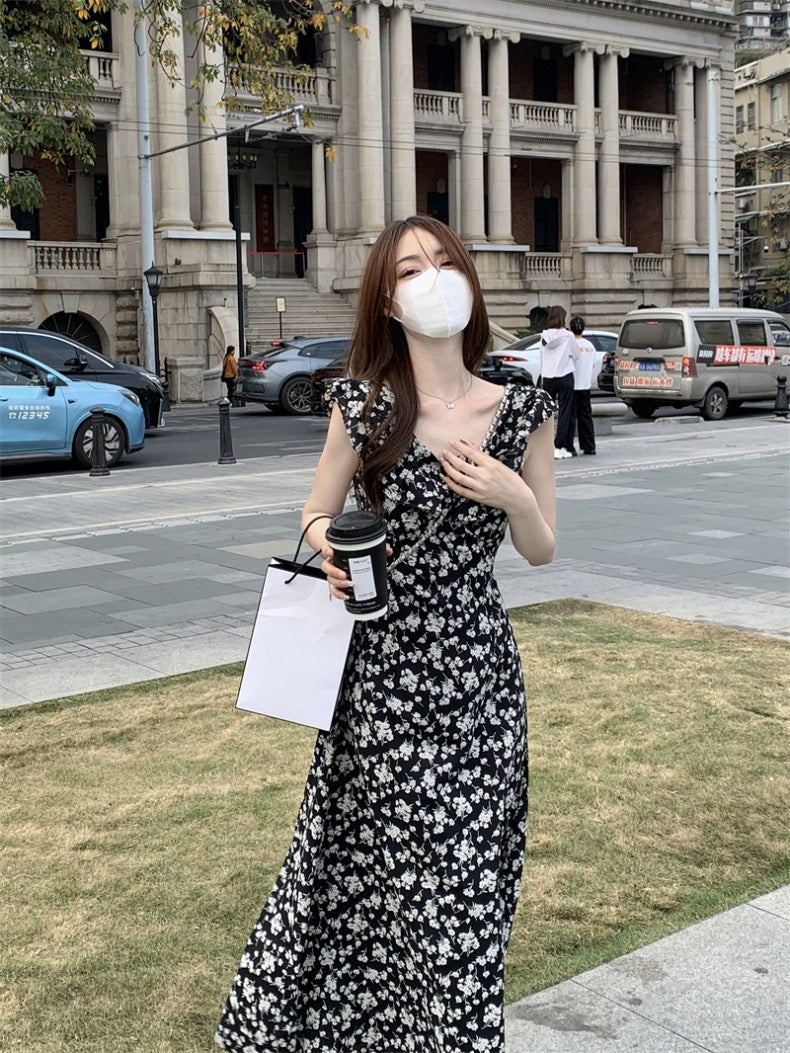 復古碎花荷葉邊連身裙