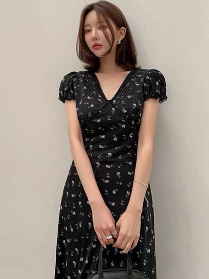 田園小碎花收腰泡泡袖連身裙