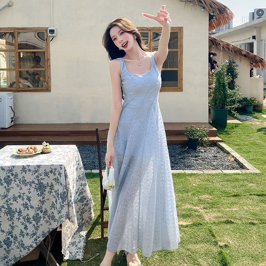 方領吊帶收腰蓬蓬長裙