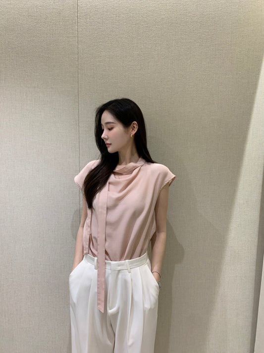 甜美飄帶百搭恤衫