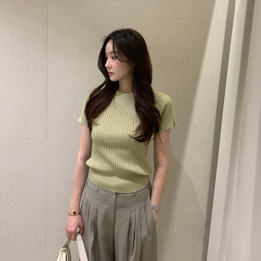 Irregular Pattern Lightweight Knit Top