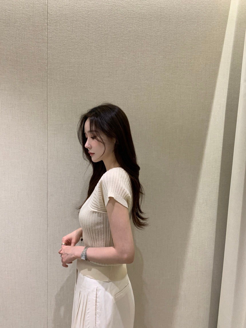 Irregular Pattern Lightweight Knit Top