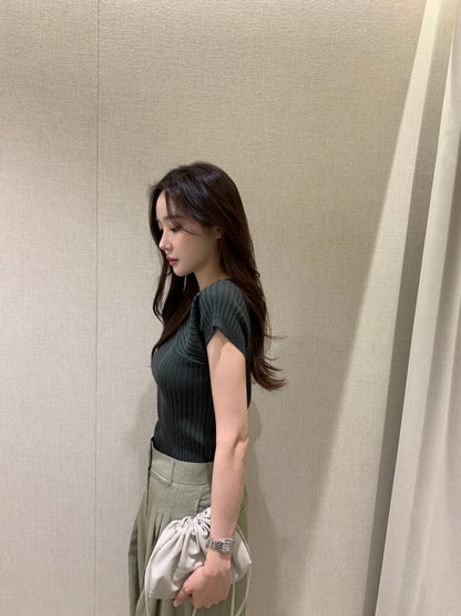 Irregular Pattern Lightweight Knit Top