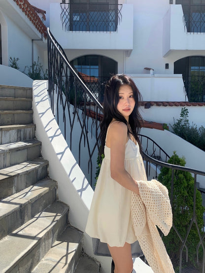 Korean-style puff sleeve suspender mini dress