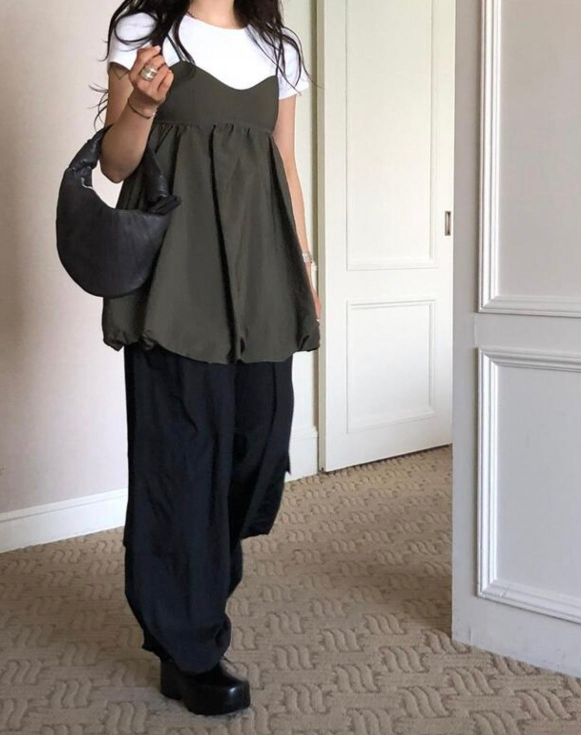 Korean-style puff sleeve suspender mini dress