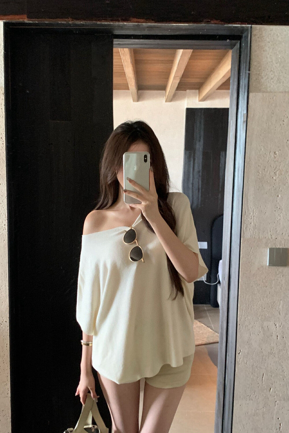 Loose Off-Shoulder Batwing Sleeve Top
