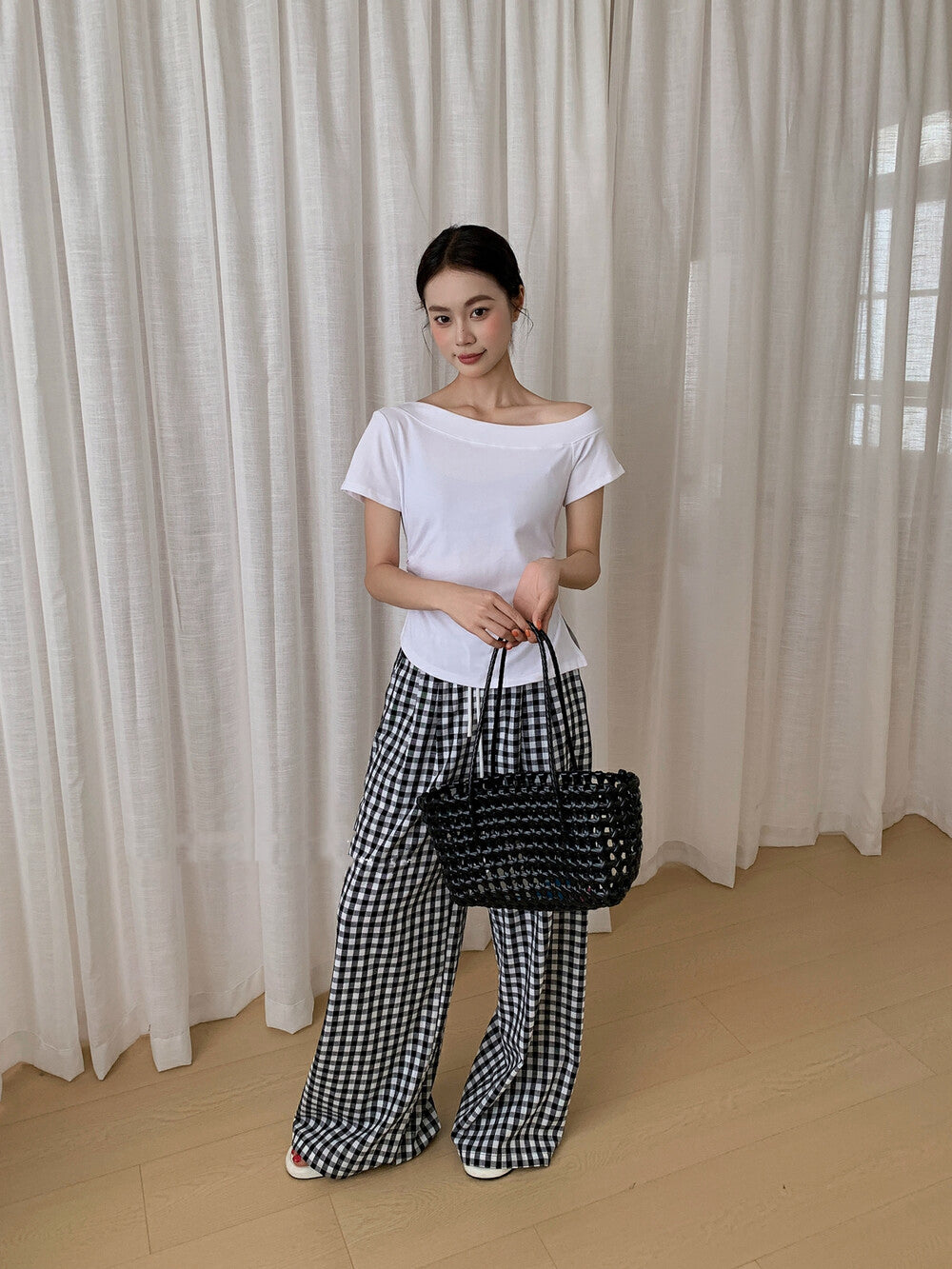 One-Shoulder Fitted Short Sleeve