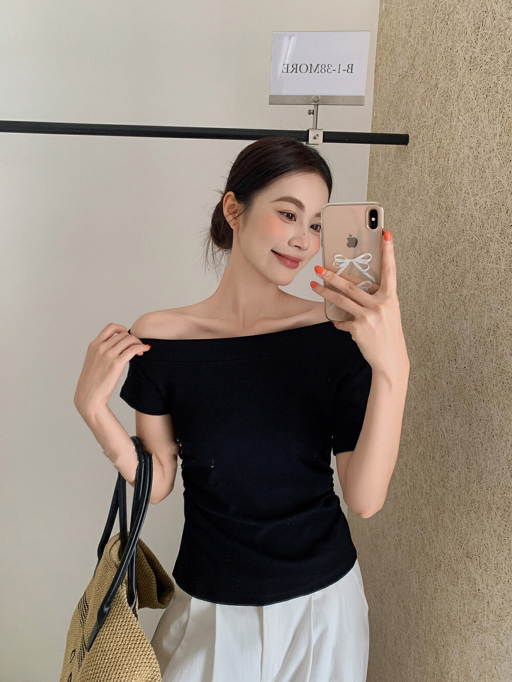 One-Shoulder Fitted Short Sleeve