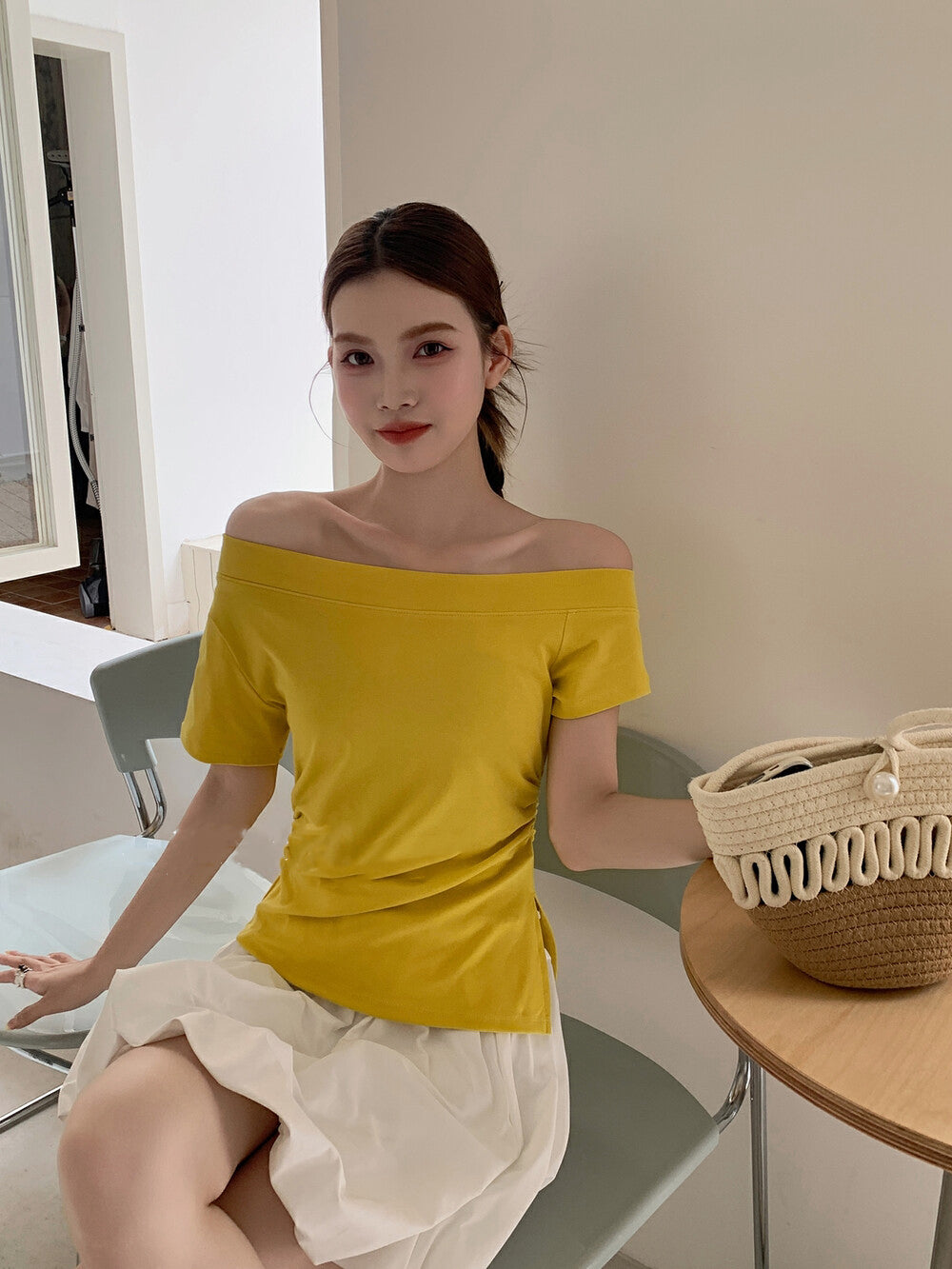 One-Shoulder Fitted Short Sleeve