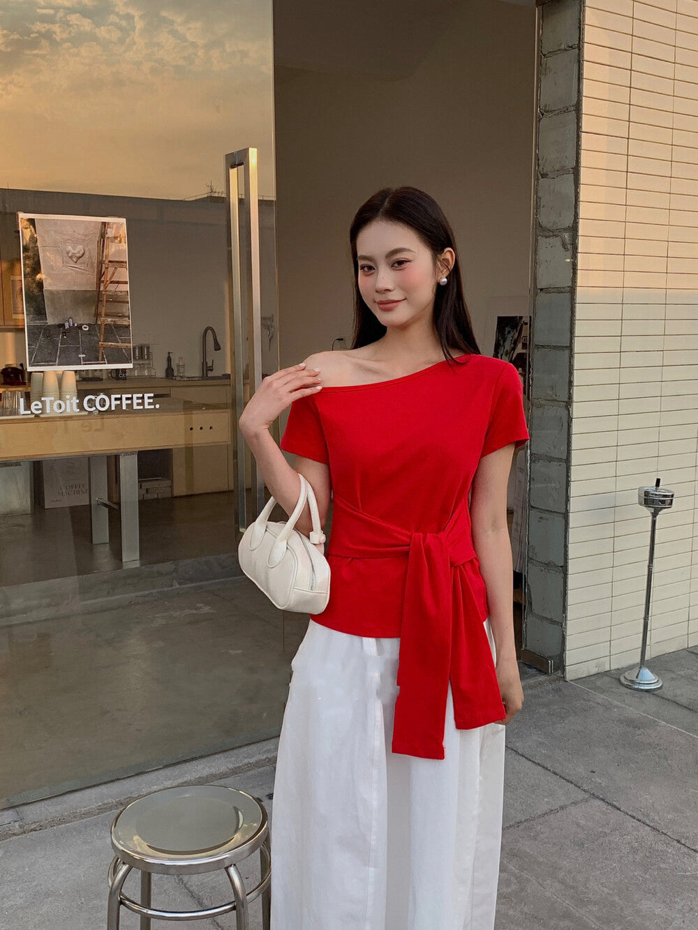 One-Shoulder Belted Short Sleeve Top