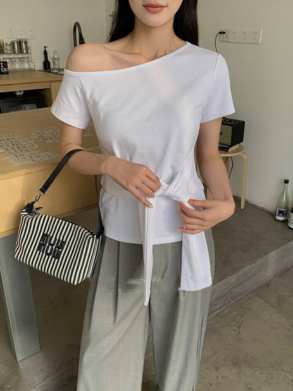 One-Shoulder Belted Short Sleeve Top