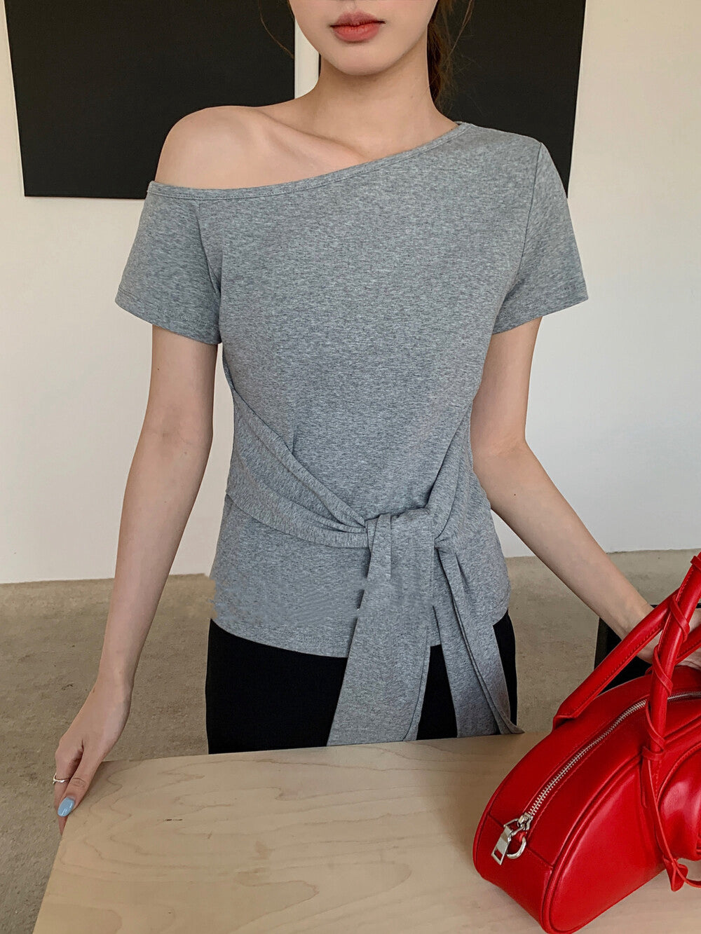 One-Shoulder Belted Short Sleeve Top