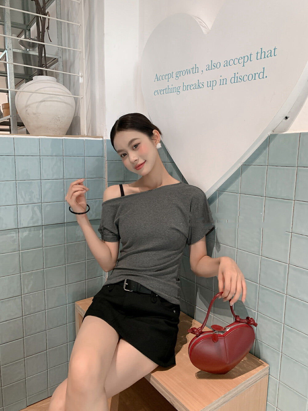 Sensual Off-Shoulder Short Sleeve