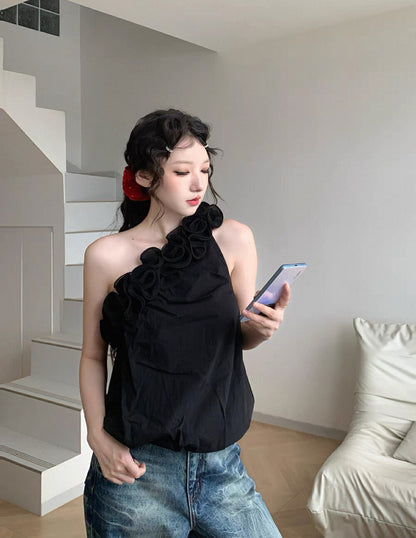斜肩花苞無袖小衫