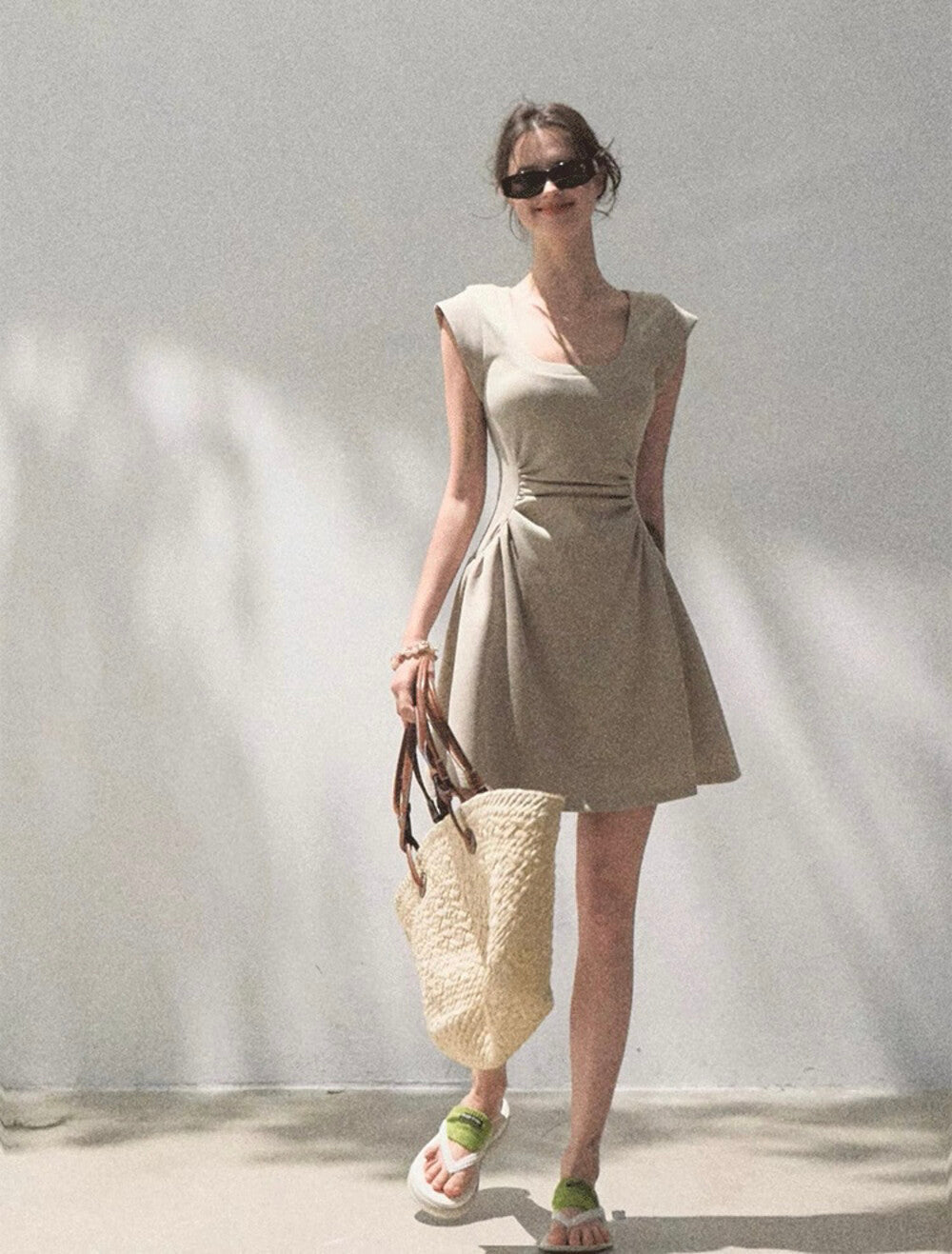 U領修身A字連身裙