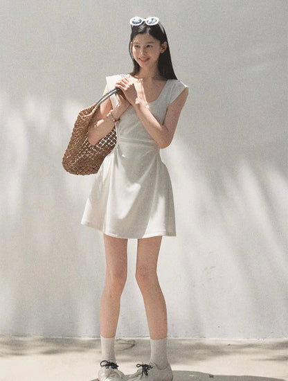 U領修身A字連身裙