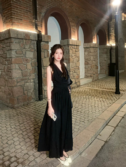 Halter Neck Sleeveless Dress