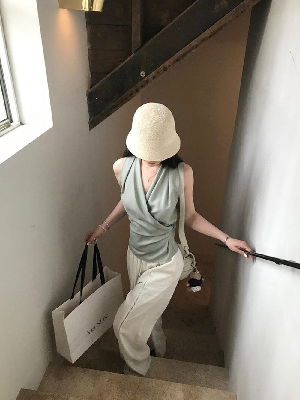 V-neck Halter Slim-fit Top