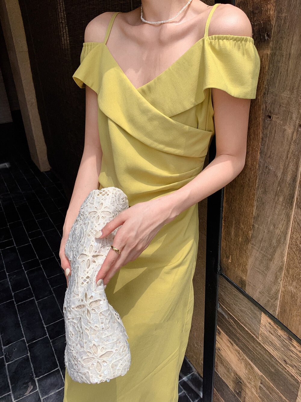 Elegant Waist-Slimming Spaghetti Strap Dress