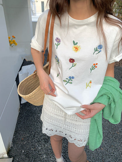 Intricately Embroidered Versatile Short Sleeve