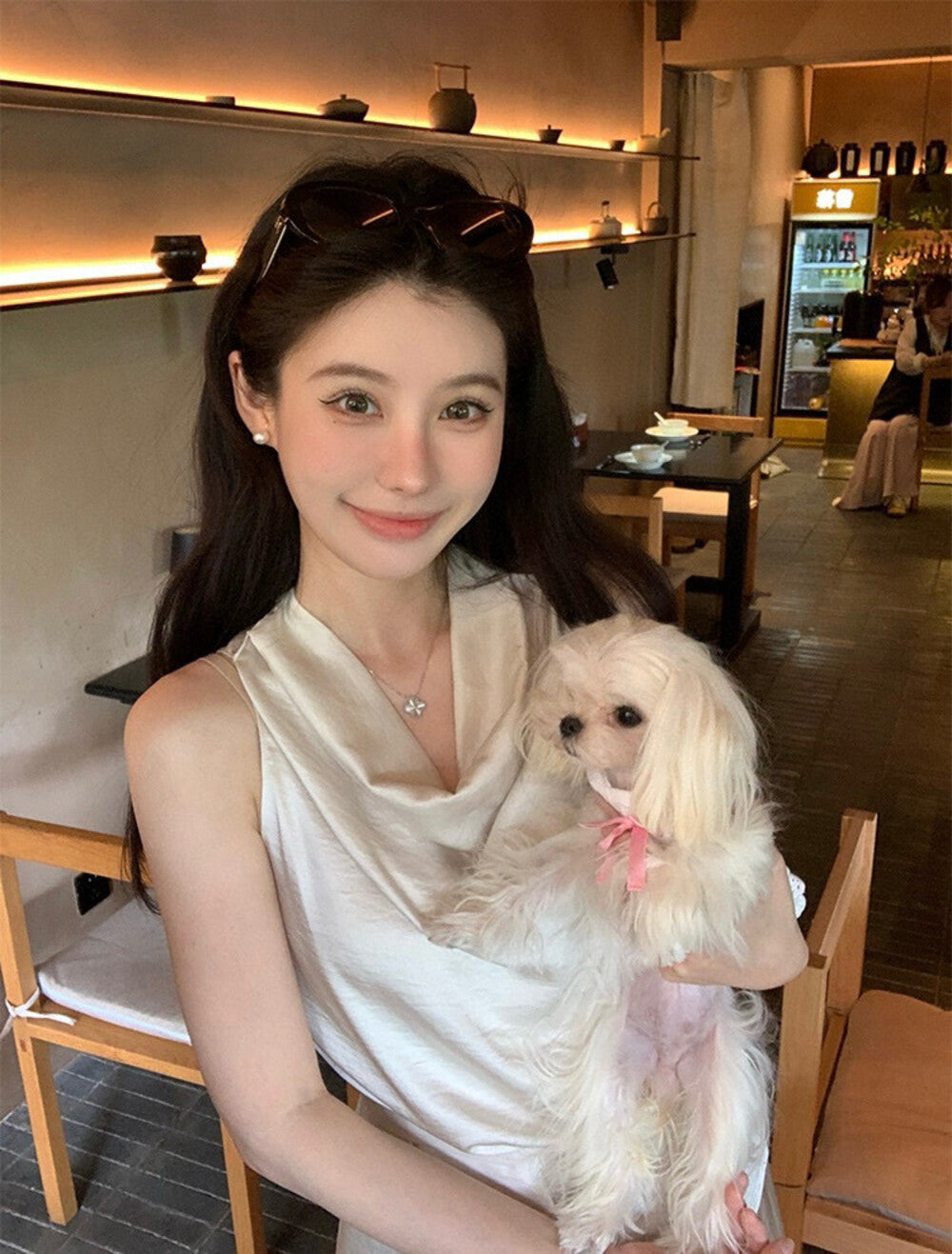 氣質蕩領無袖恤衫