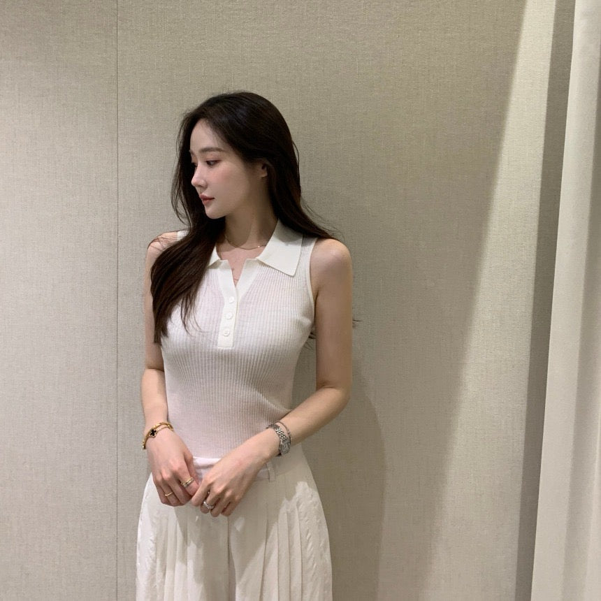 Lightweight Collared Sleeveless Knit Top