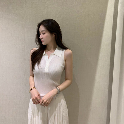Lightweight Collared Sleeveless Knit Top