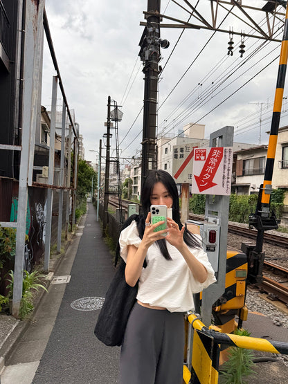 Design-Savvy Off-Shoulder Versatile Top