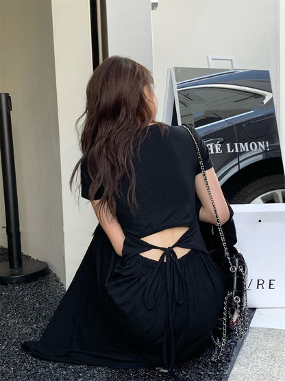 圓領修身露腰連身裙